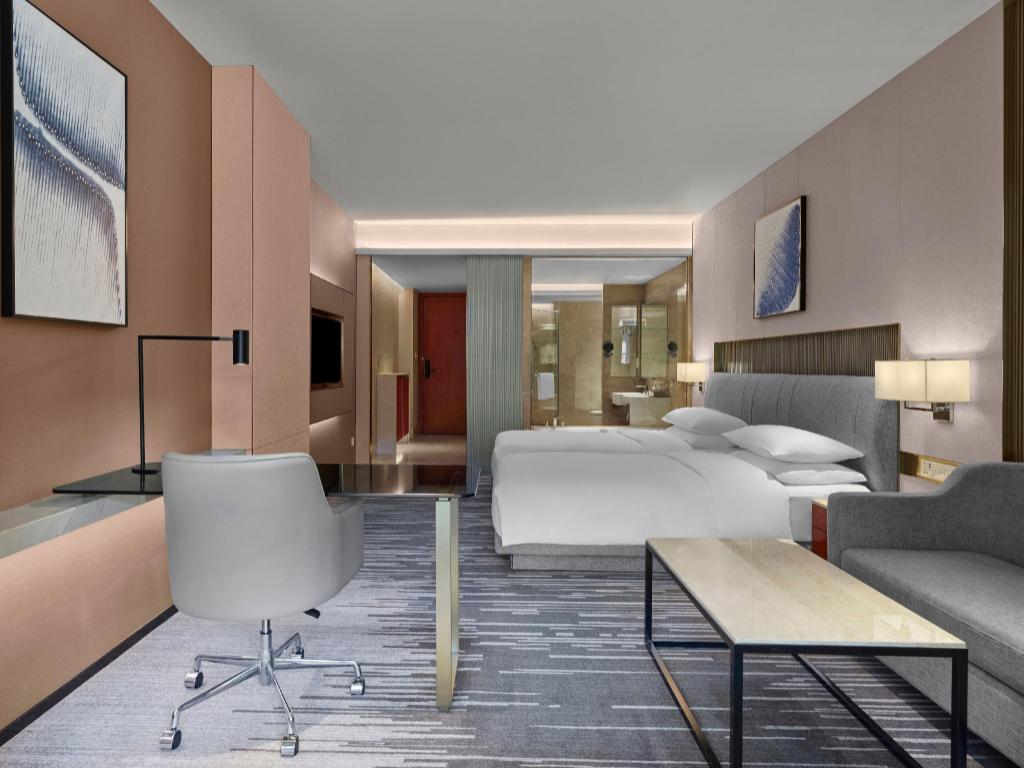 Mountain, Guest Room, Executive, Twin Beds, Mountain View, Club Lounge Access, Dongguan Forum Hotel and Apartment 5/7