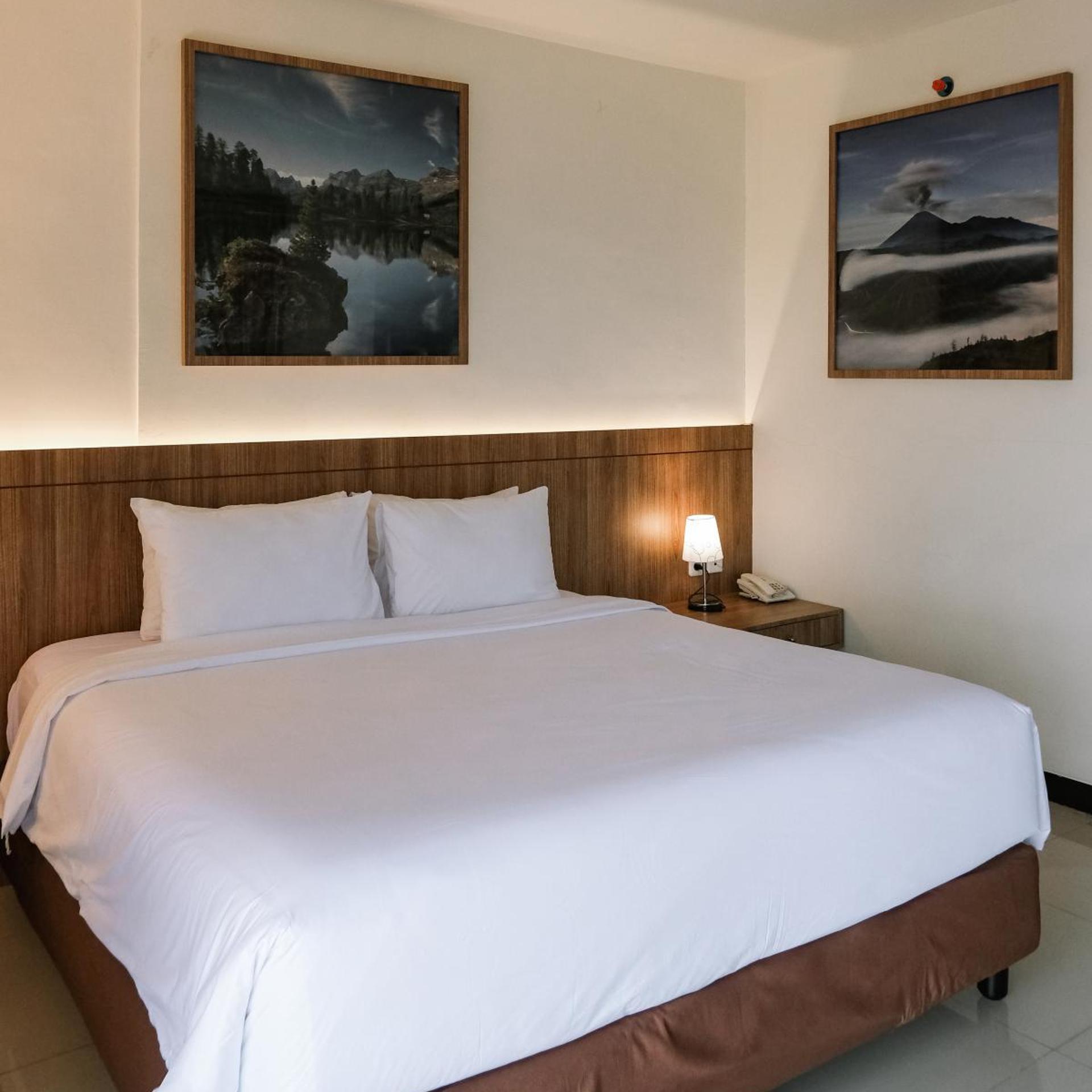 Horison Inn Antawirya Semarang 7/16