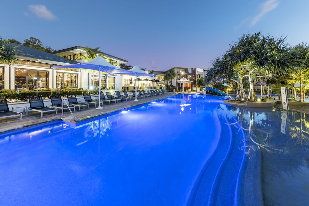RACV NOOSA RESORT 37/74