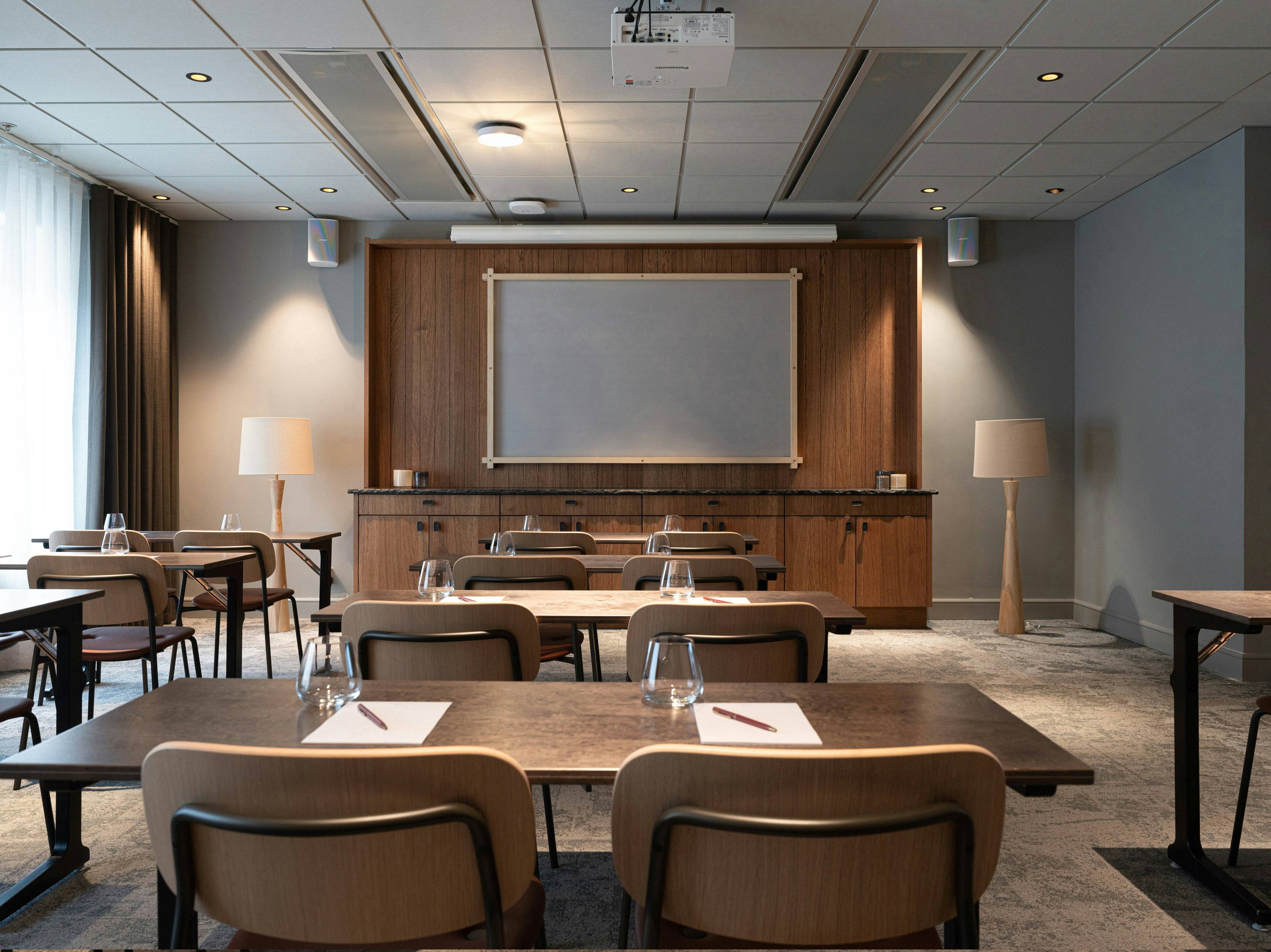 Elite Hotel Frost 39/40