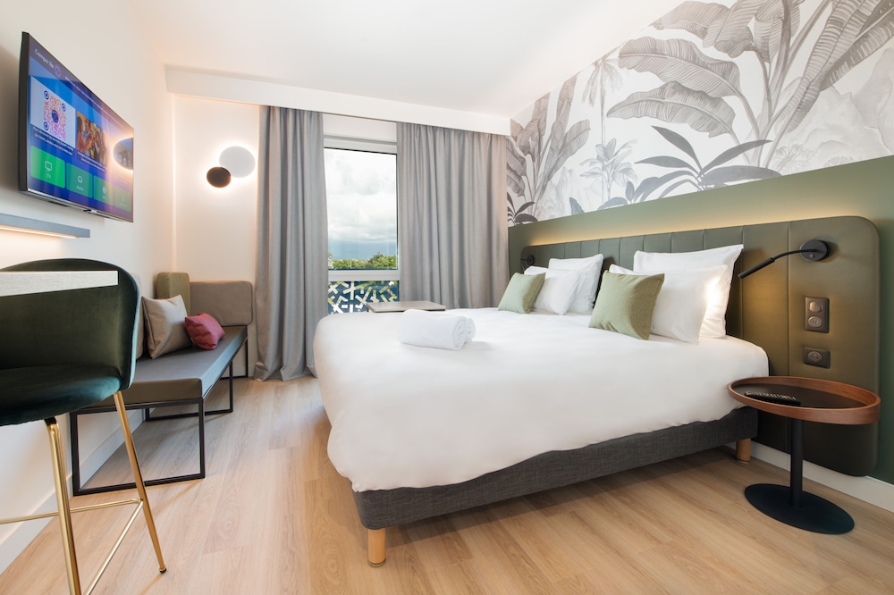 Campanile Smart Lyon Est Bron 5/46
