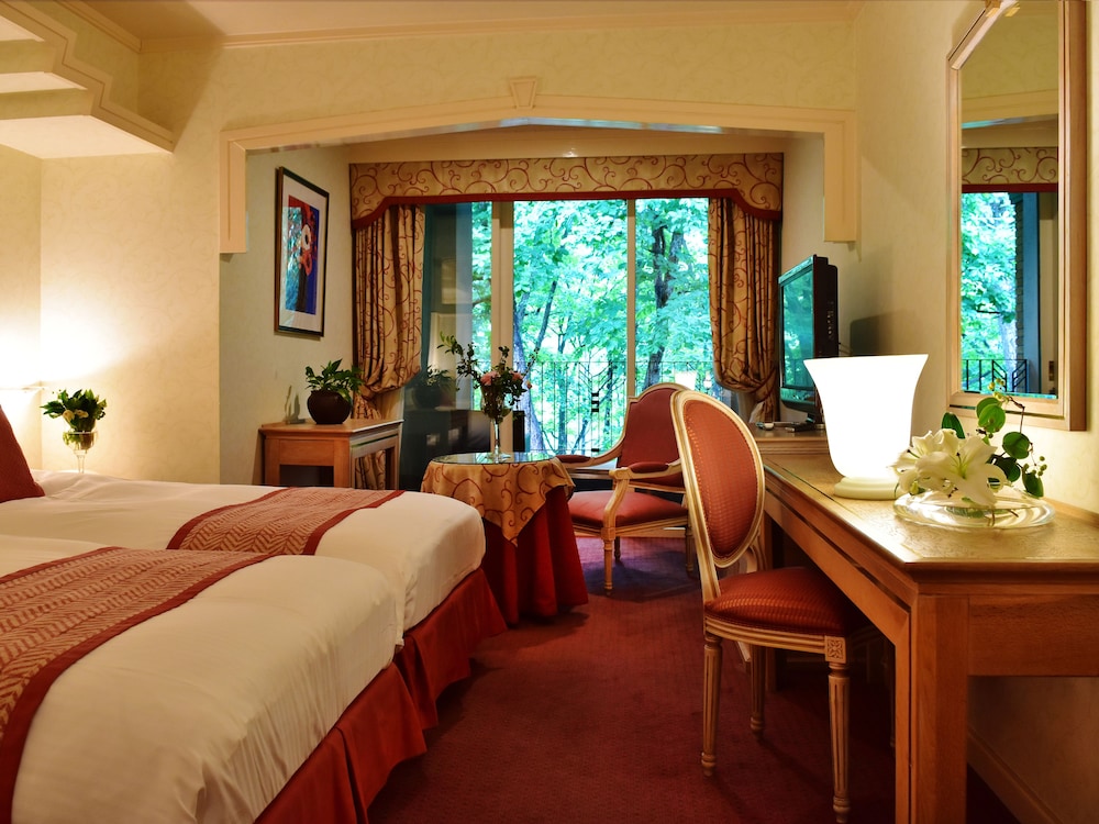 Hotel La Neige Higashi Kan 28/80