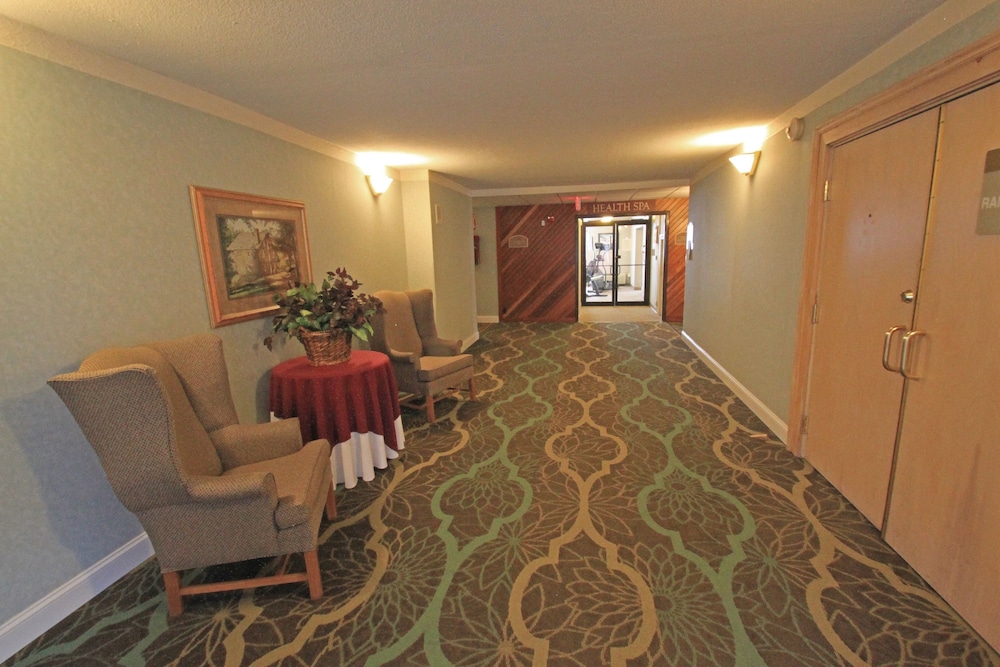 Fireside Inn Suites Portland Formerly Holiday Inn Portland West 17/33