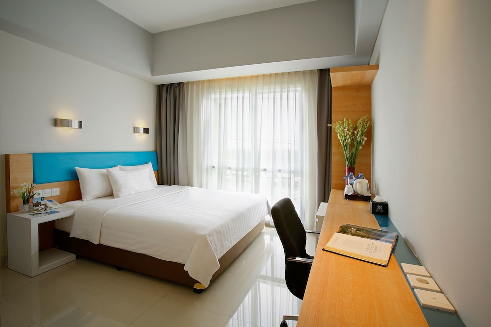 Batiqa Hotel Apartments Karawang 24/73