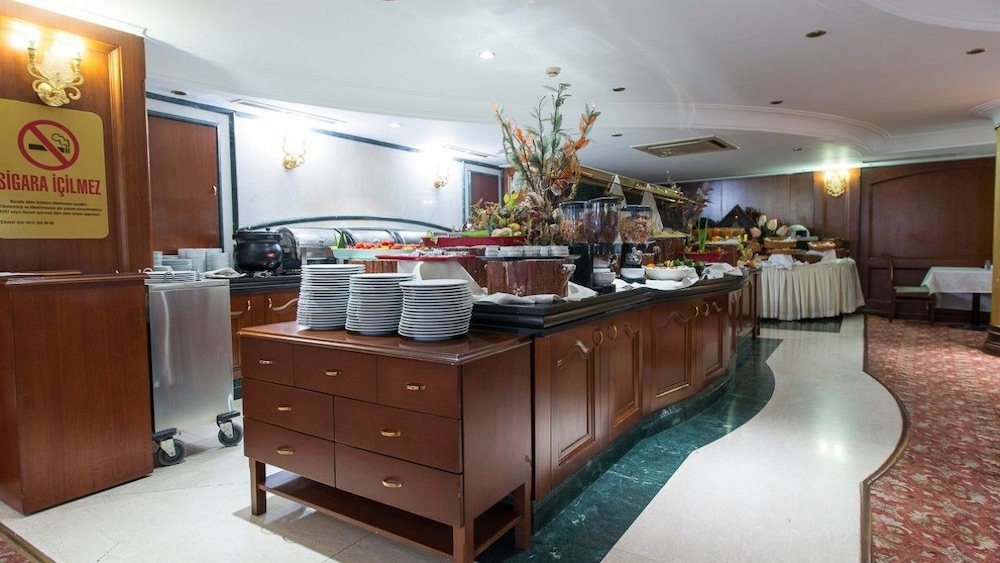 Akar International Hotel 6/50