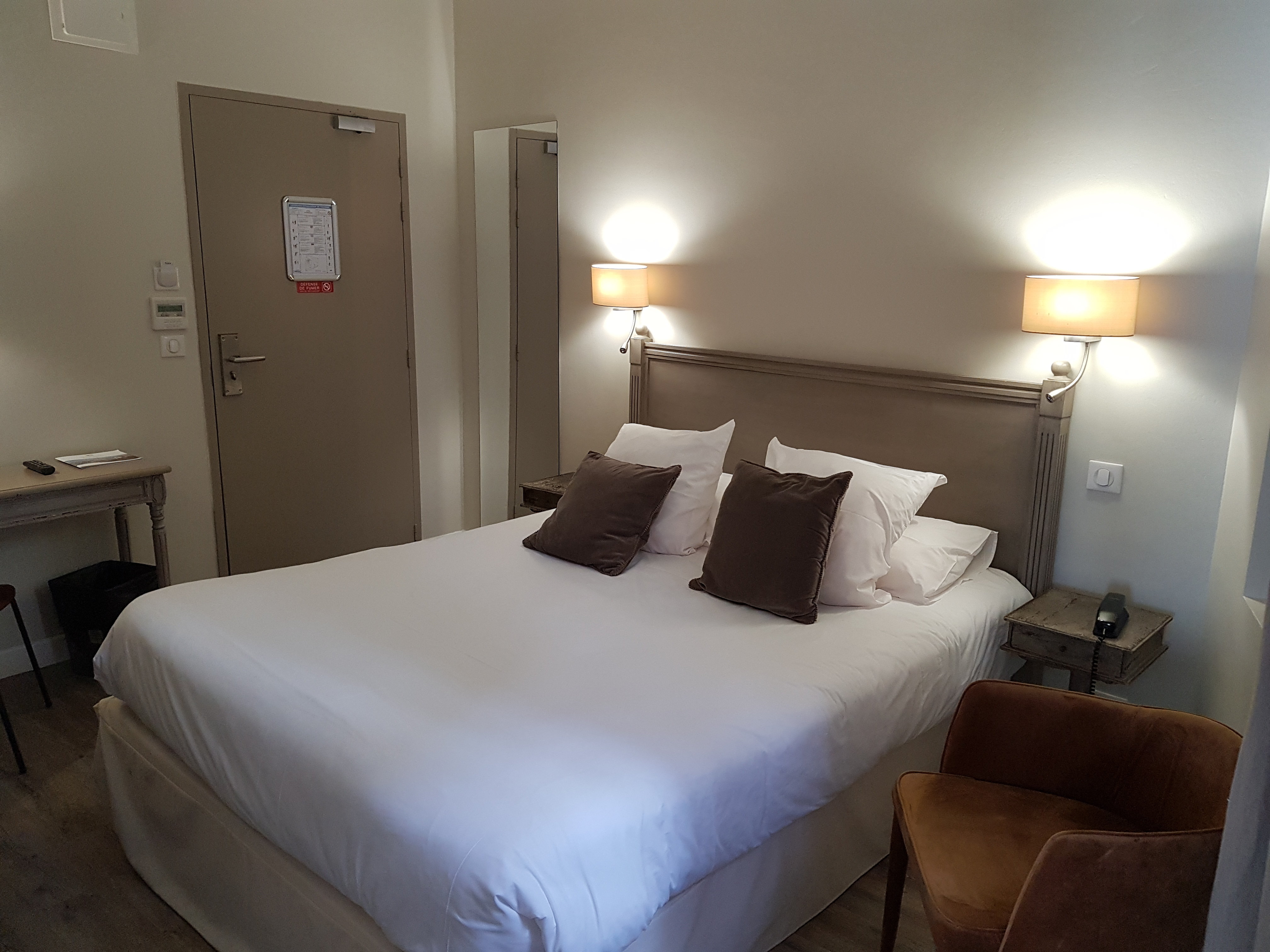 Hotel Au Bon Coin 7/16