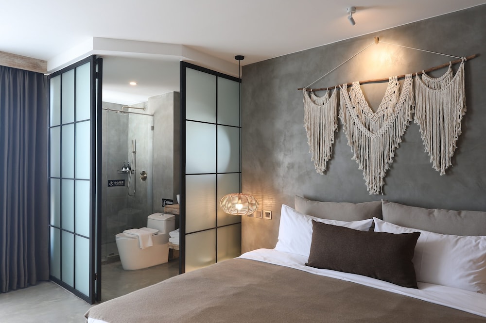 Glory Wabi Sabi Hotel 9/23