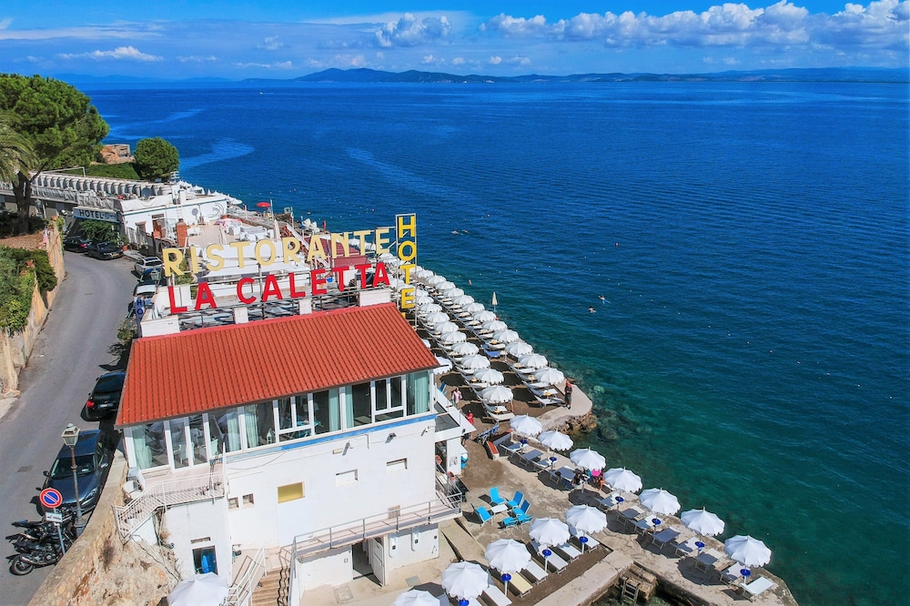 La Caletta Hotel 67/72