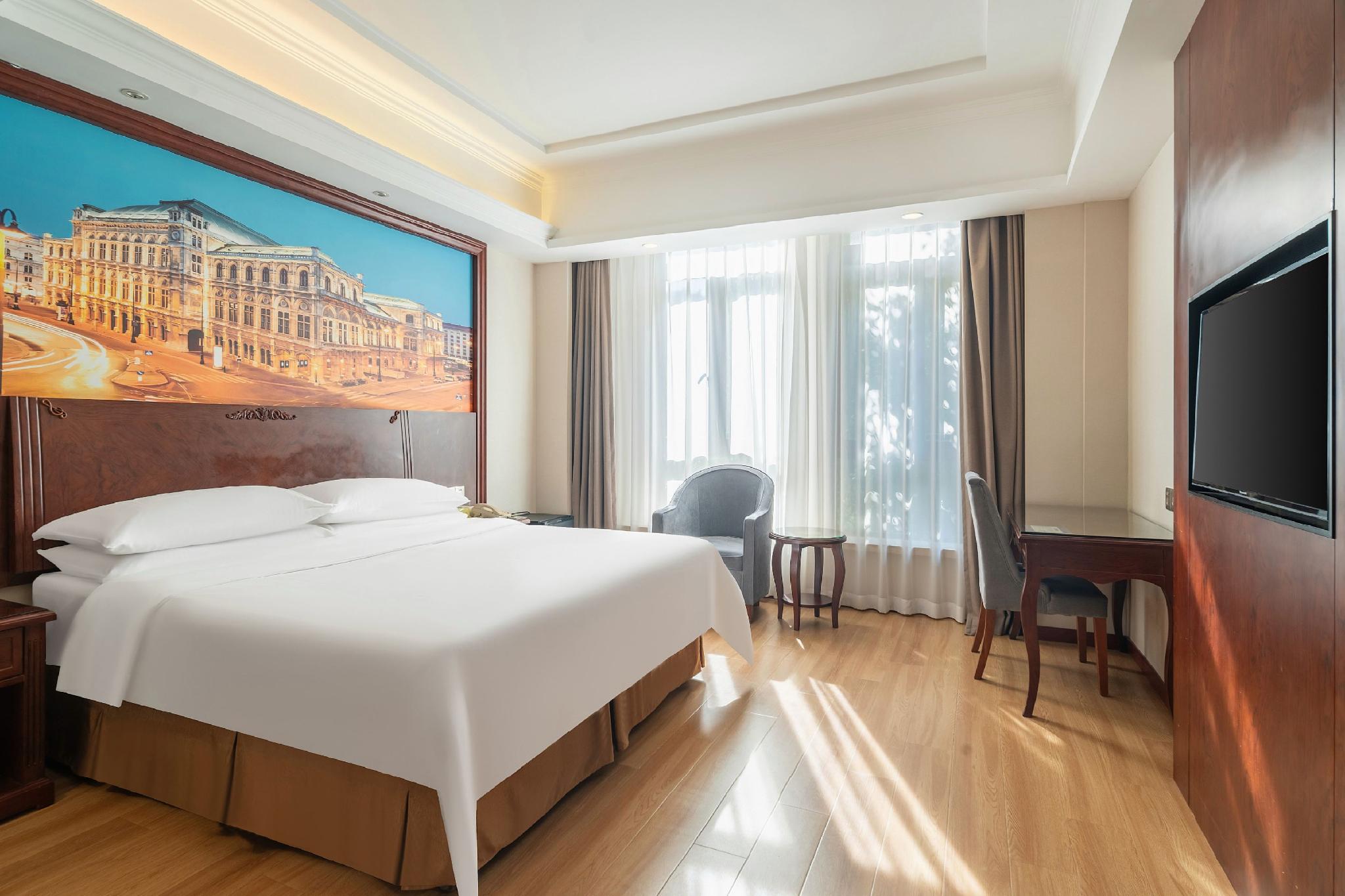 Vienna Hotel Jinshan New City Wanda Plaza 18/30