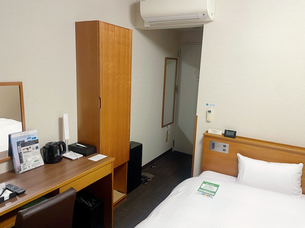 Hotel Route-Inn Nagaizumi Numazu Inter 2 37/42