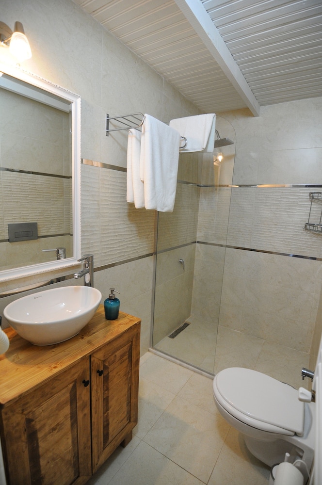 Beyaz Ev Agva - Adults Only 46/50