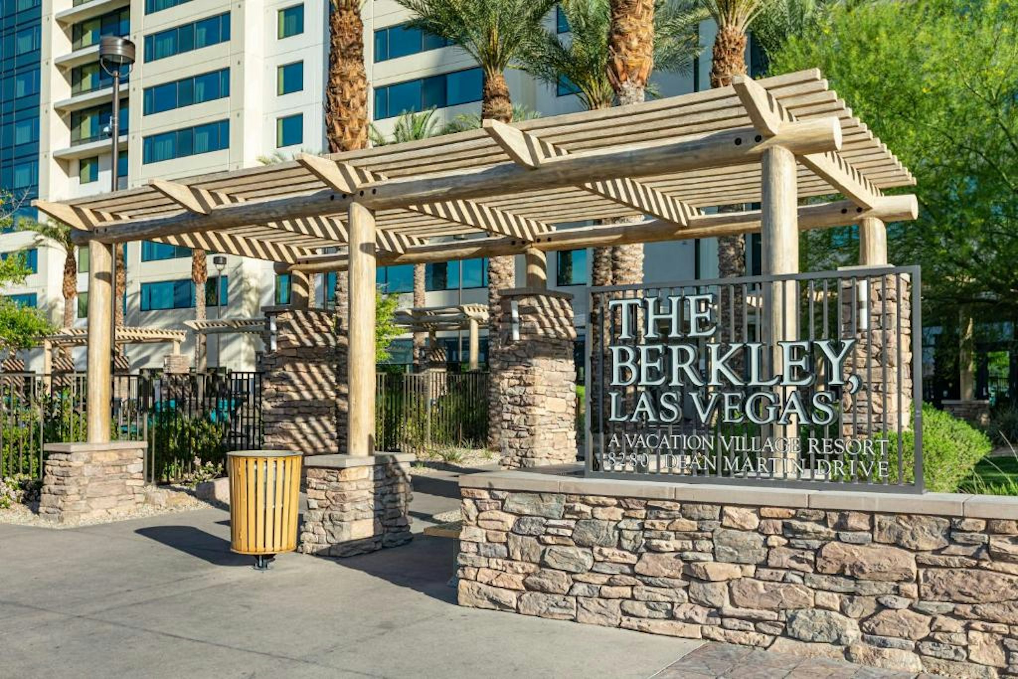 The Berkley at Las Vegas 33/35