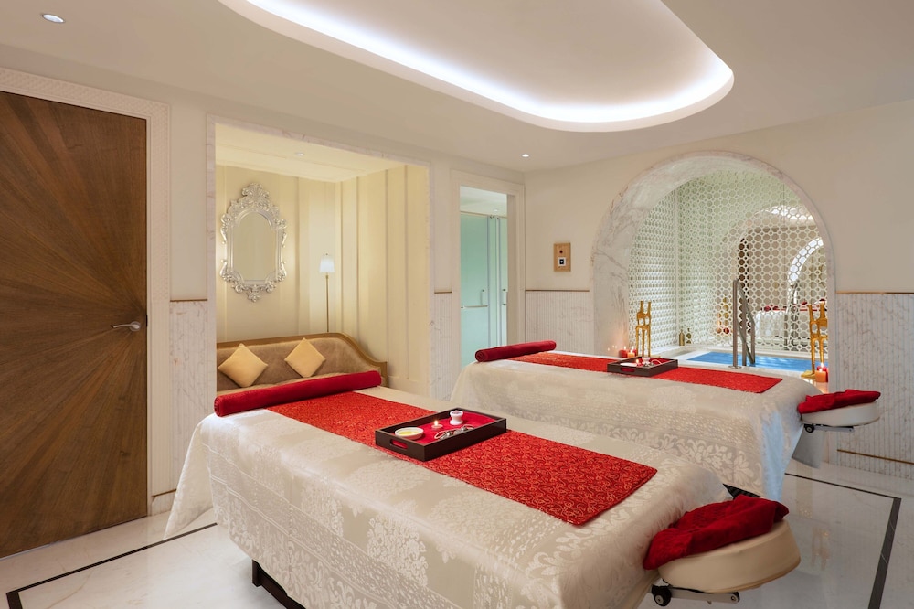 ITC Narmada, a Luxury Collection Hotel, Ahmedabad 11/38
