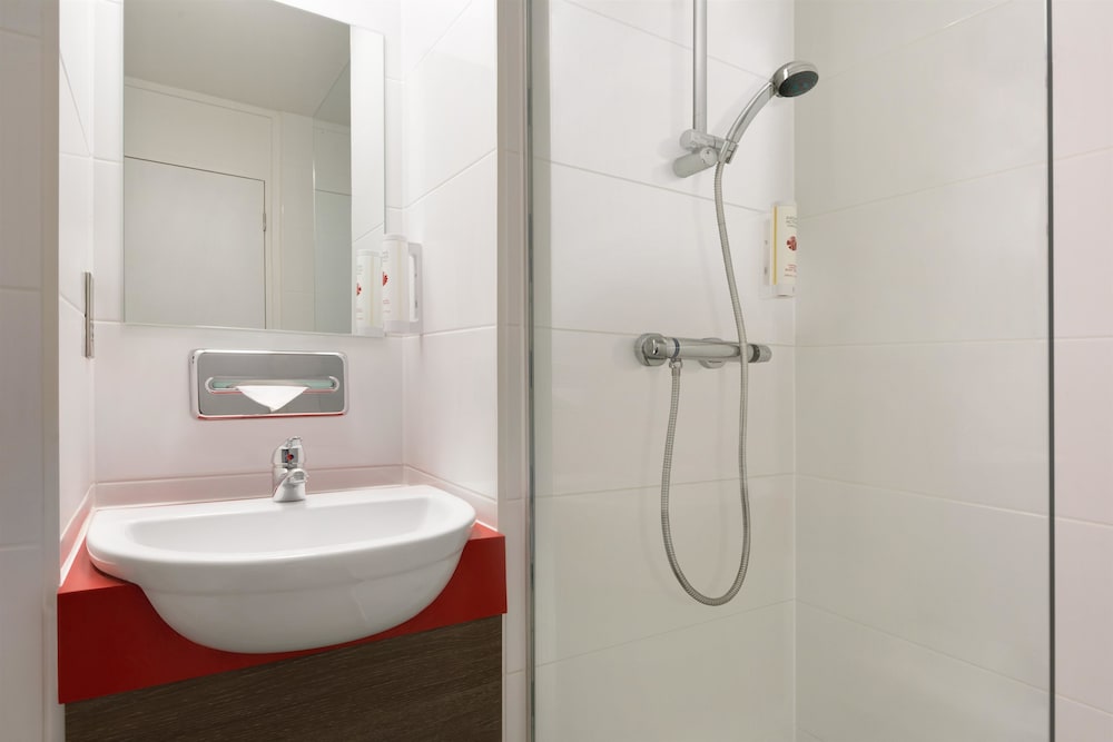 Ramada by Wyndham Chorley South 21/23