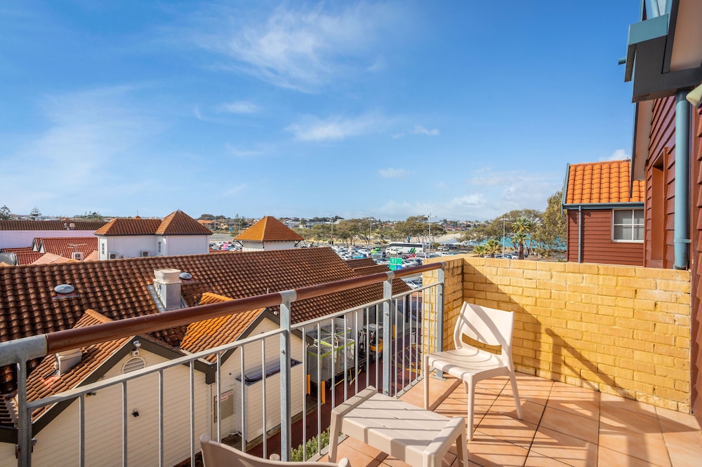 Nautica Residences Hillarys 41/50