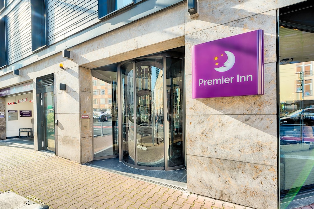 Premier Inn Frankfurt City Europaviertel photo1