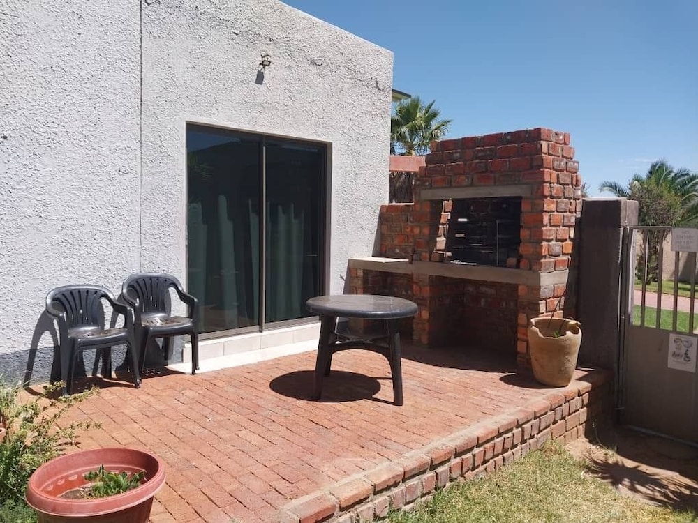 Eden Self Catering Chalets 23/50