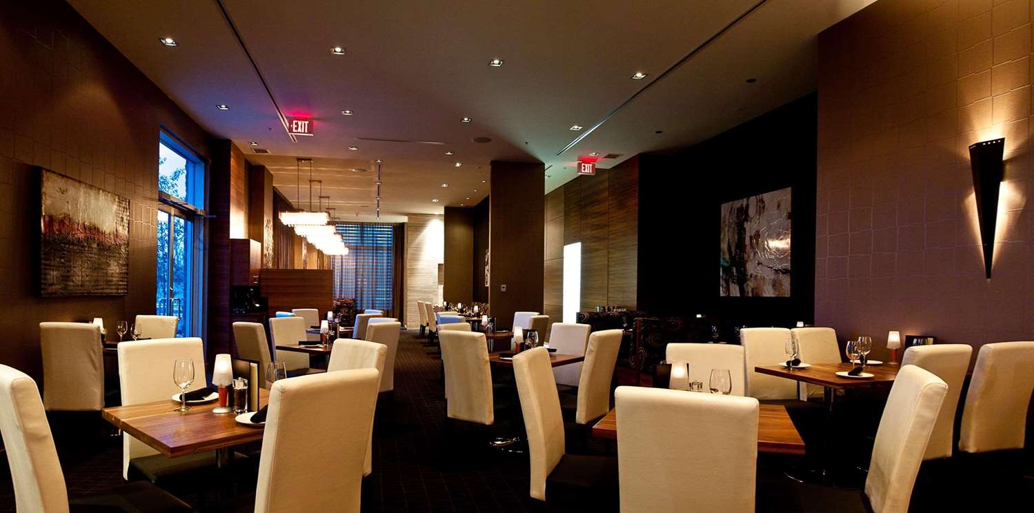 Radisson Hotel & Conference Centre Calgary Airport 65/78