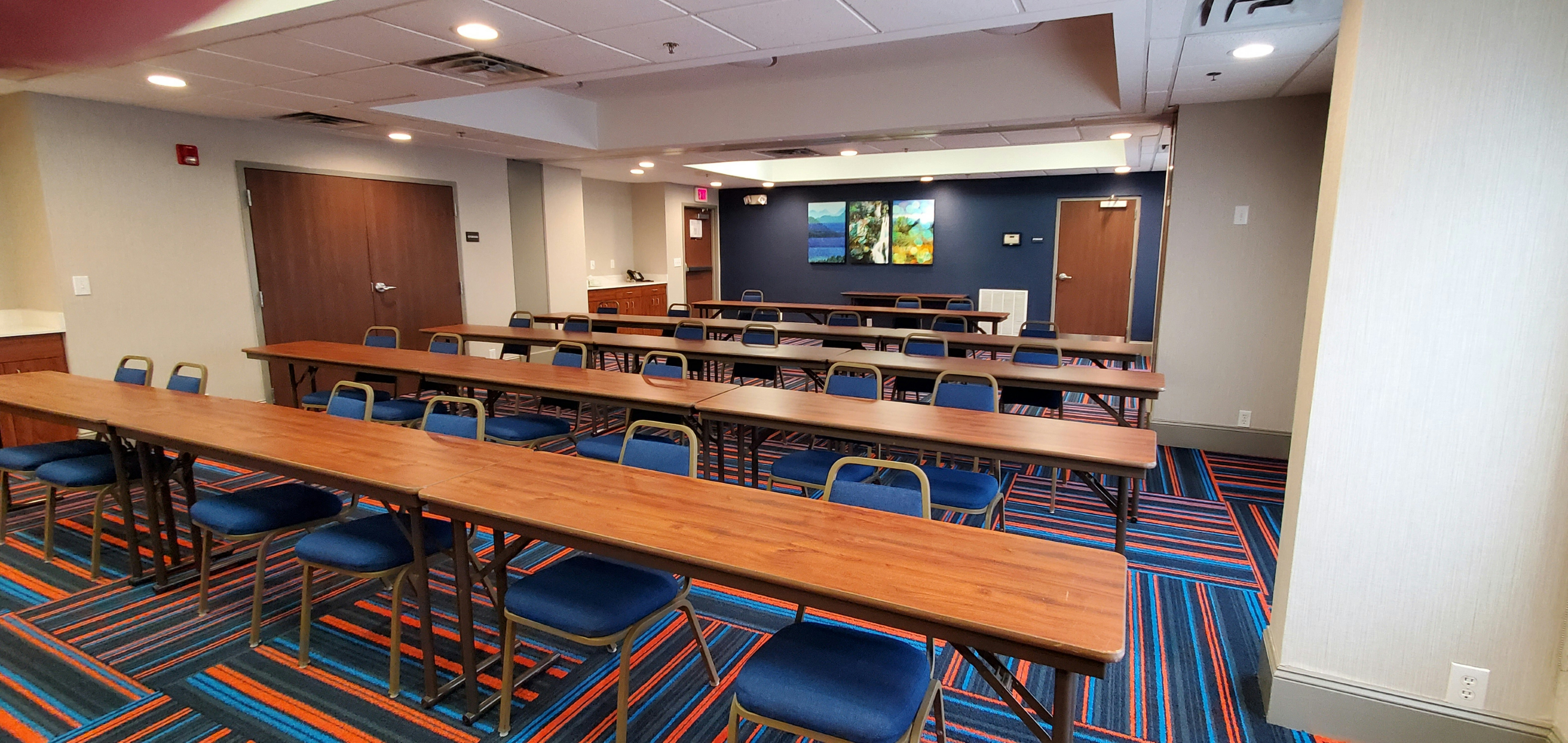 Hampton Inn Hillsville 41/45