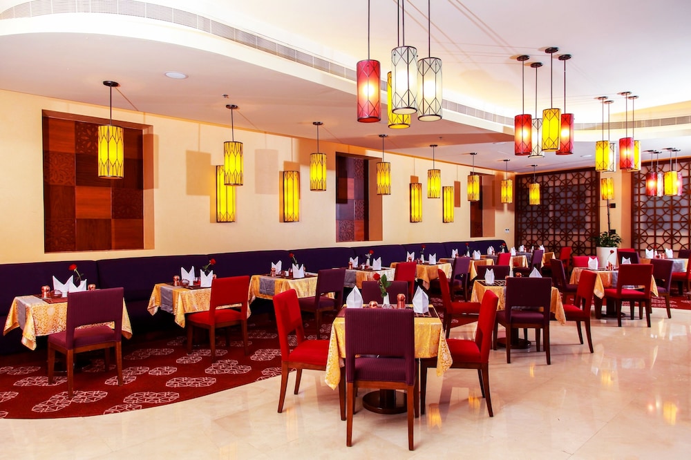 Grand Regal Hotel 49/60