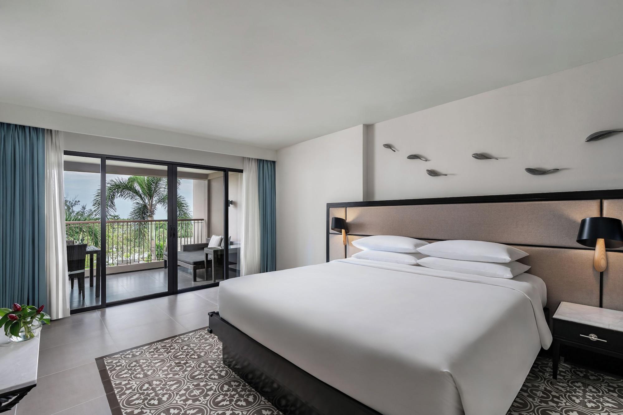 2 Bedrooms, Regency, Suite