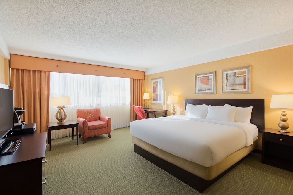 University Plaza Hotel and Convention Center Springfield 18/51
