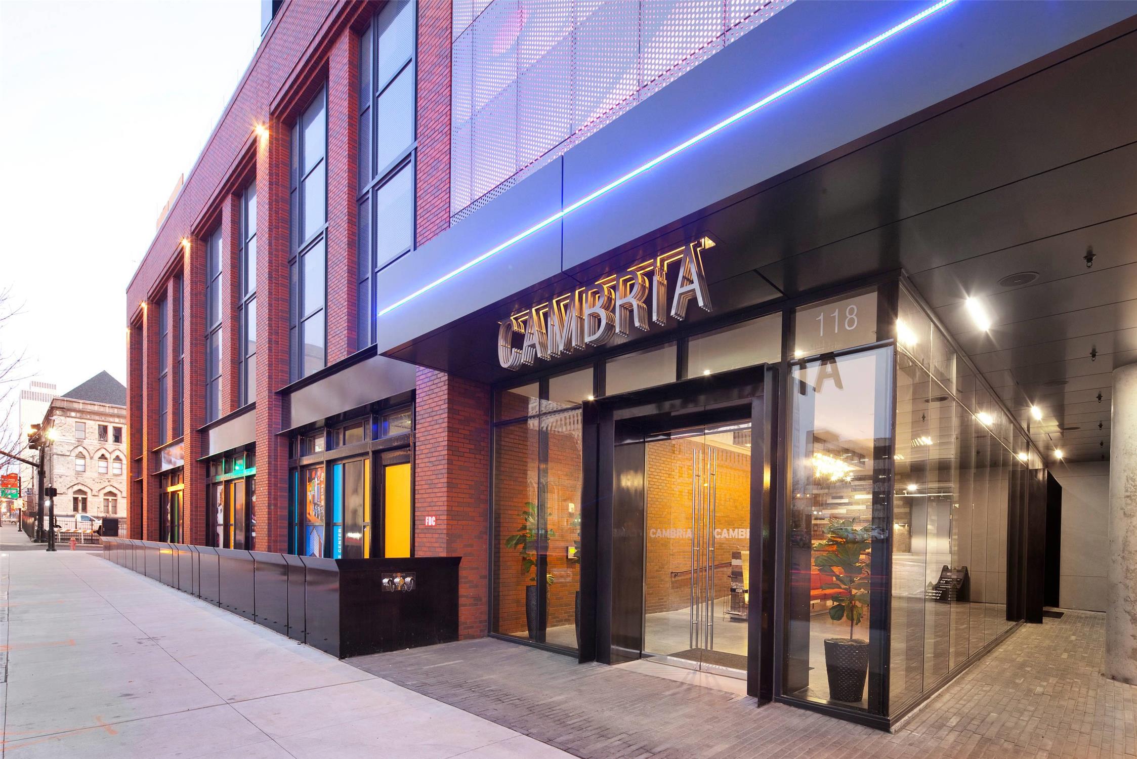 Cambria Hotel Nashville Downtown 55/56