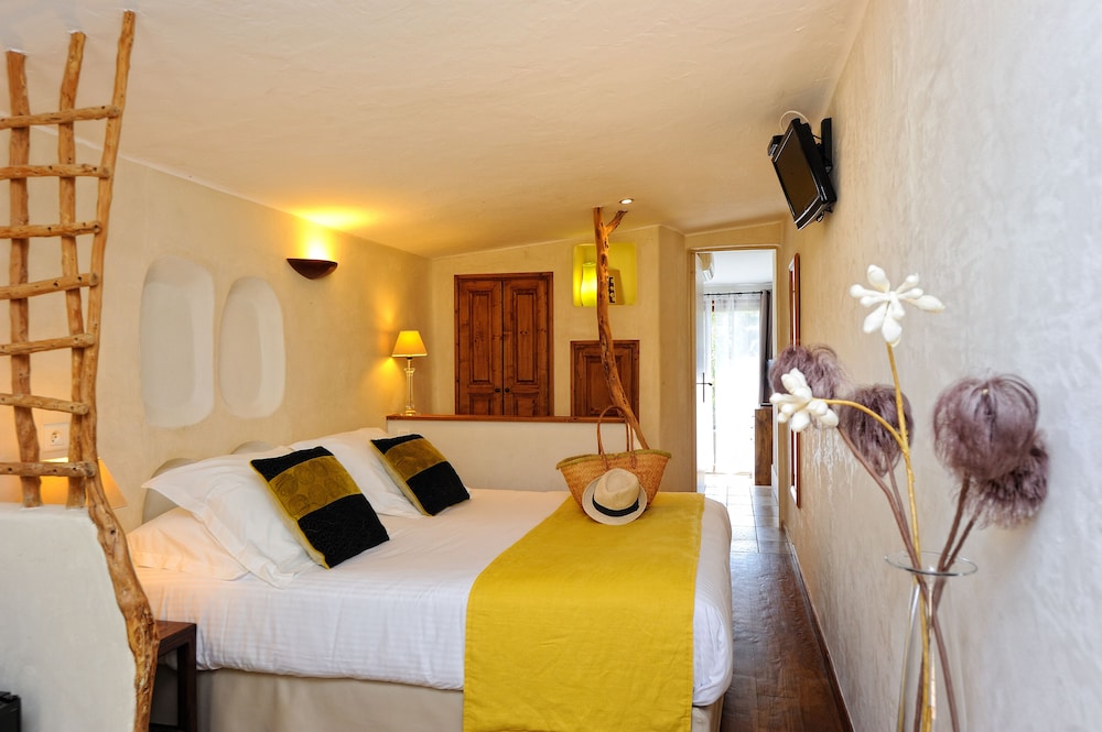 Lodge De Charme A Cheda 48/65