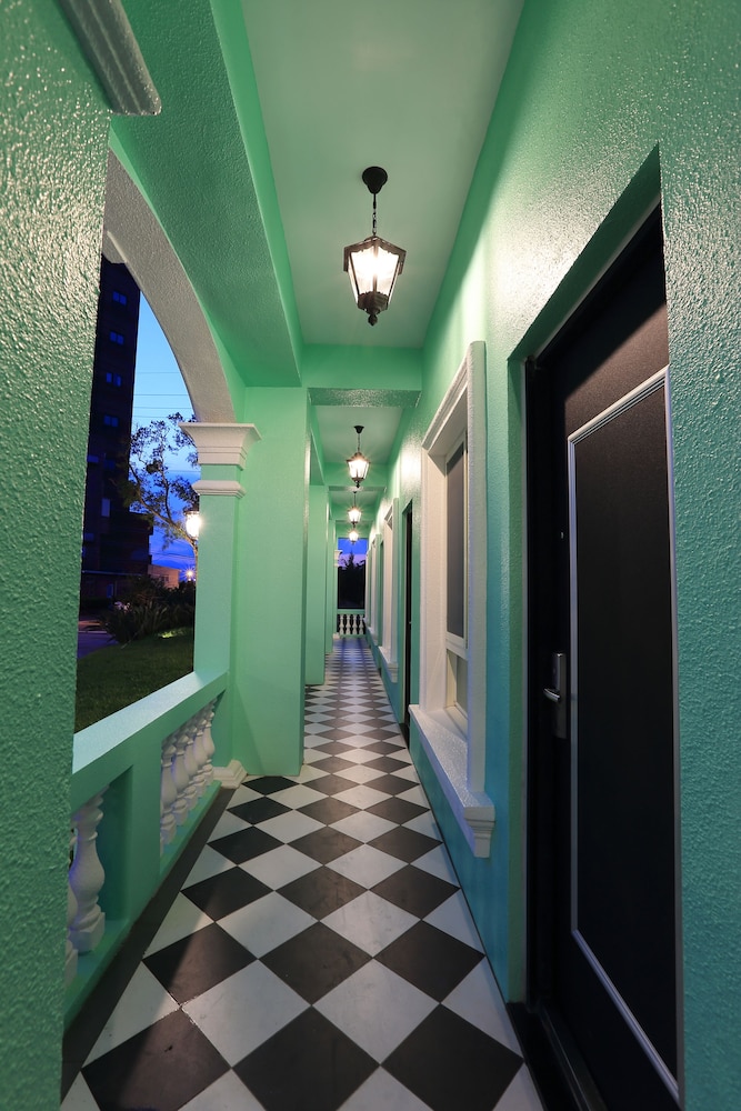 Green Resort 43/50