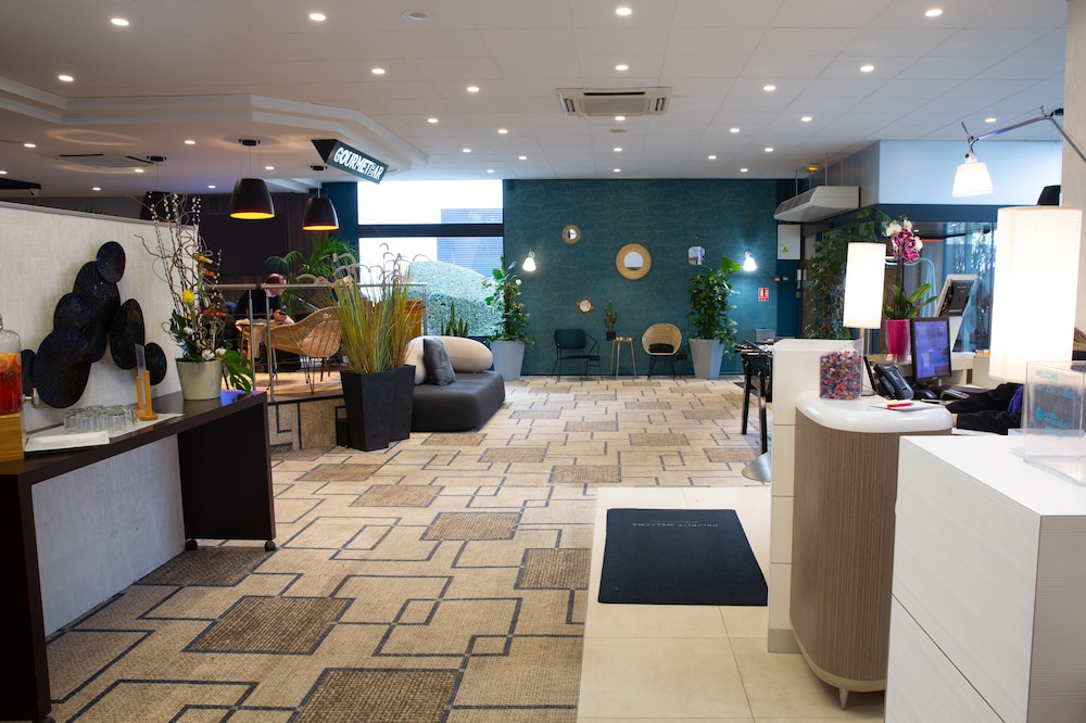 lobby