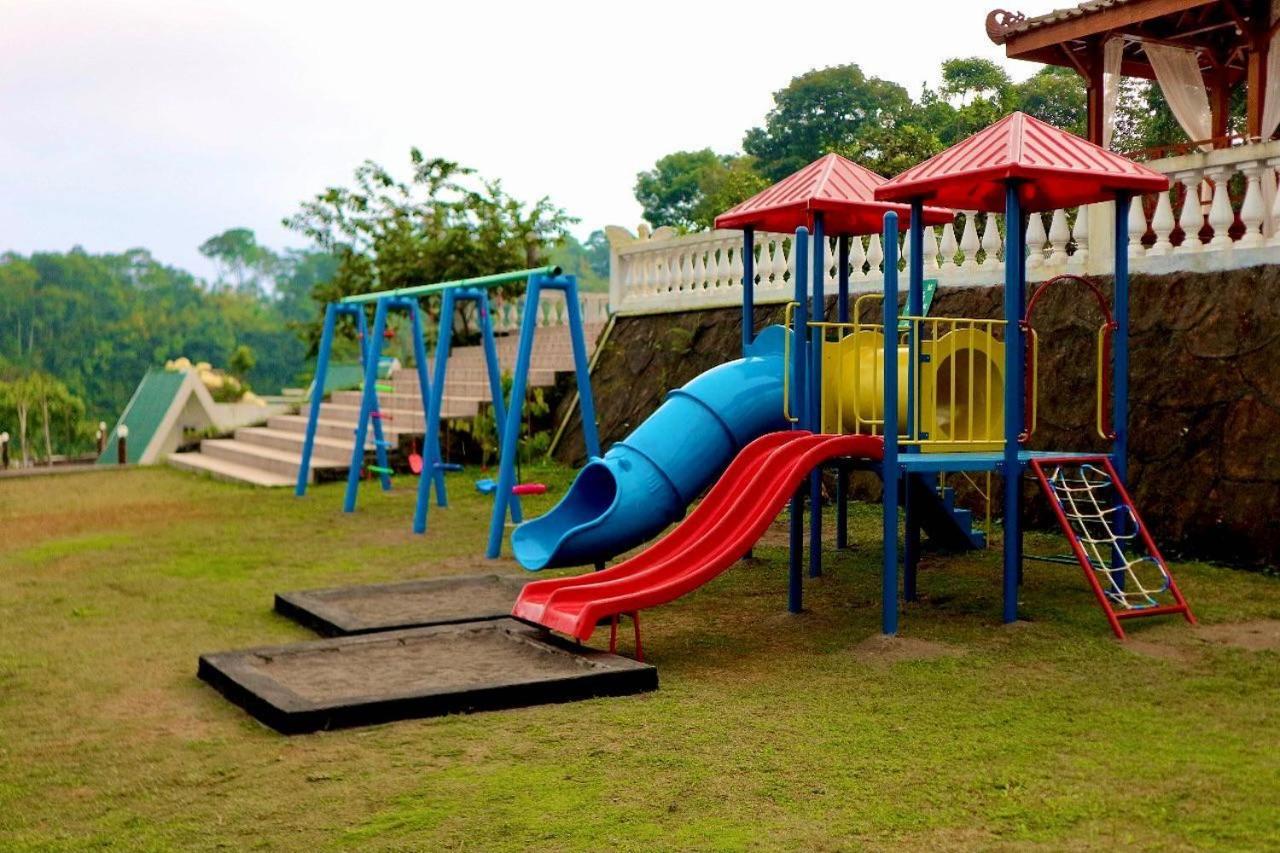 D'Kaliurang Resort & Convention 13/28