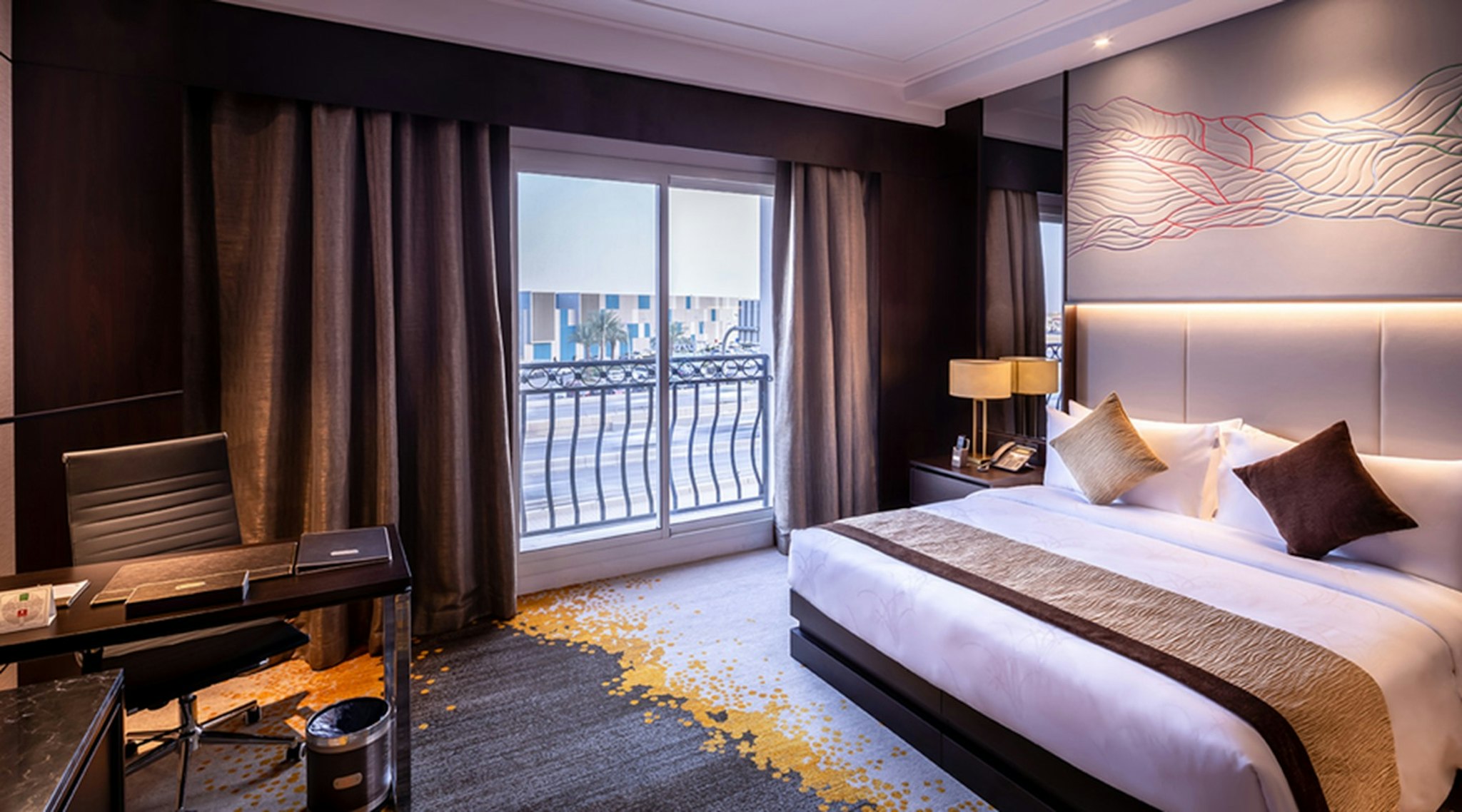 Premium King Balcony.