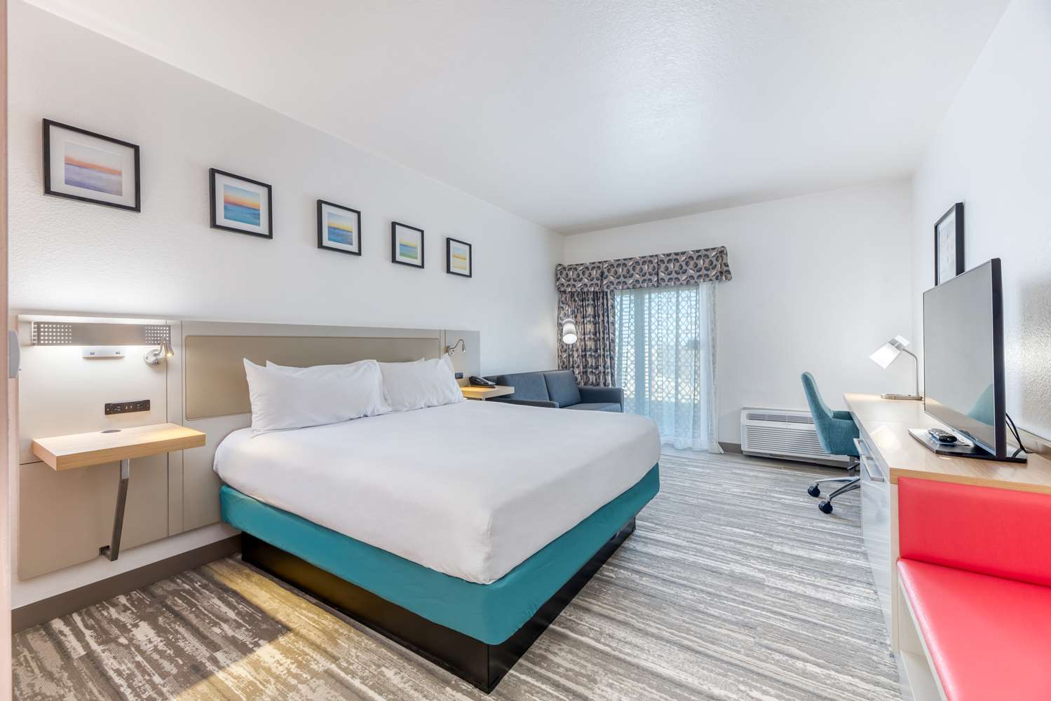 Room, King Bed, Ocean Front