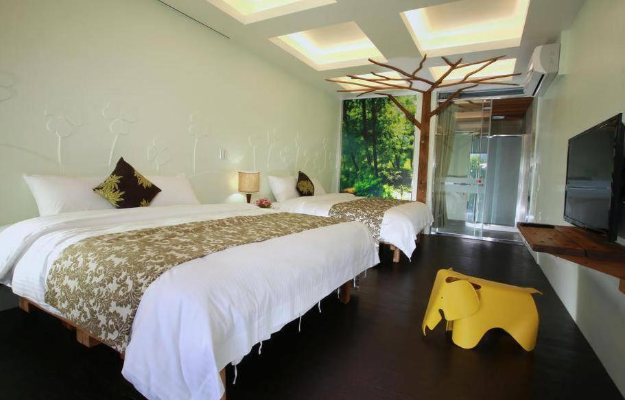 Forest, Suite