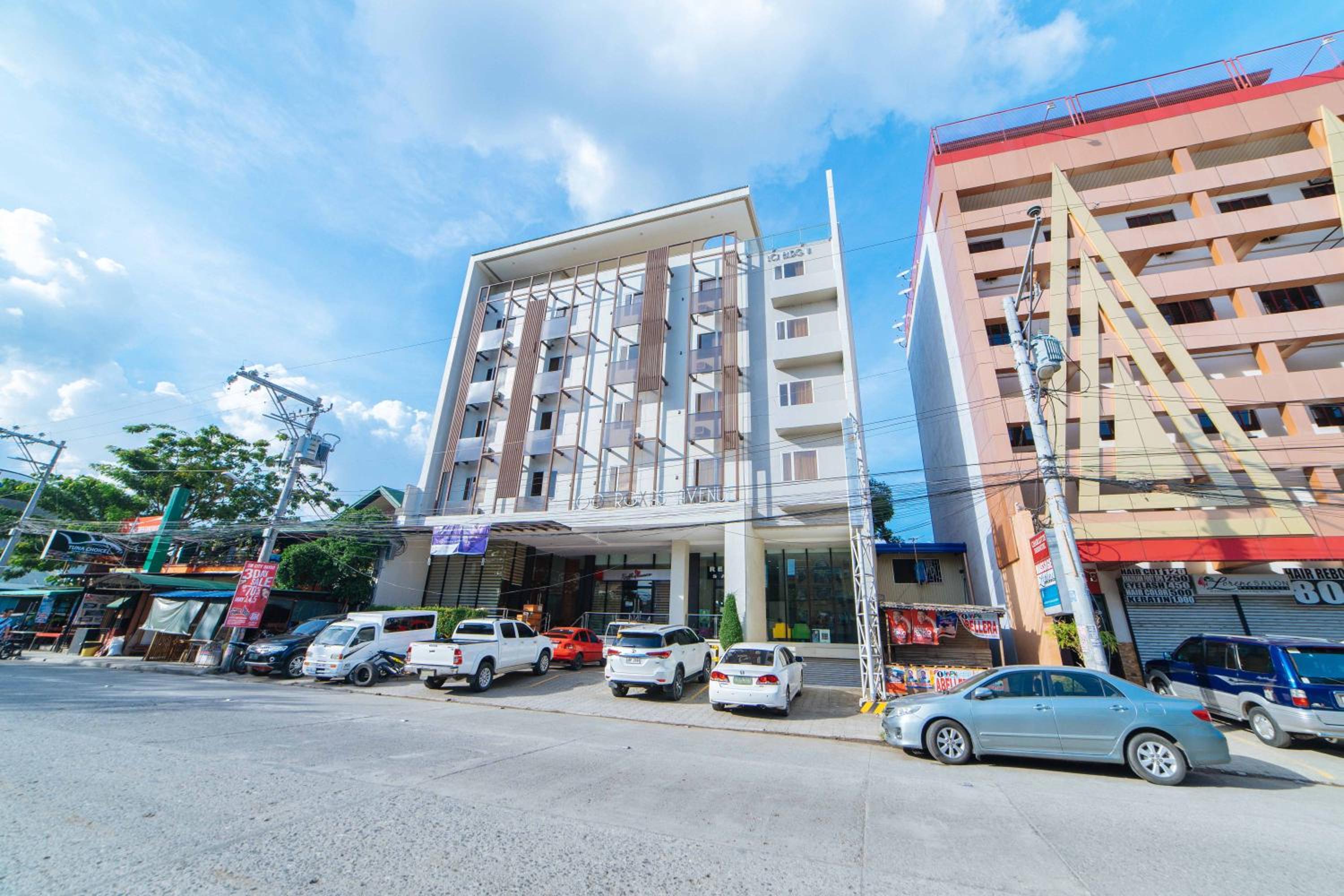 Reddoorz Plus Roxas St. Davao 44/49