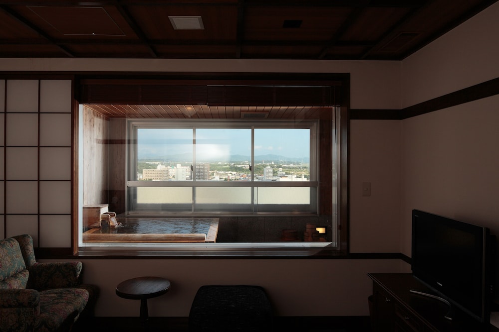 Bourou Noguchi Hakodate 37/63