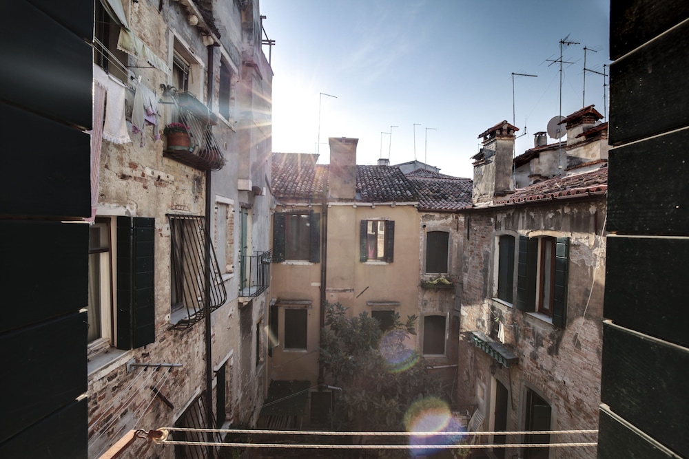 Ca Degli Artisti 22/30