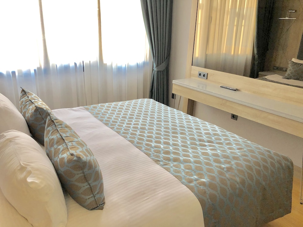 Aspen Hotel Istanbul 24/68