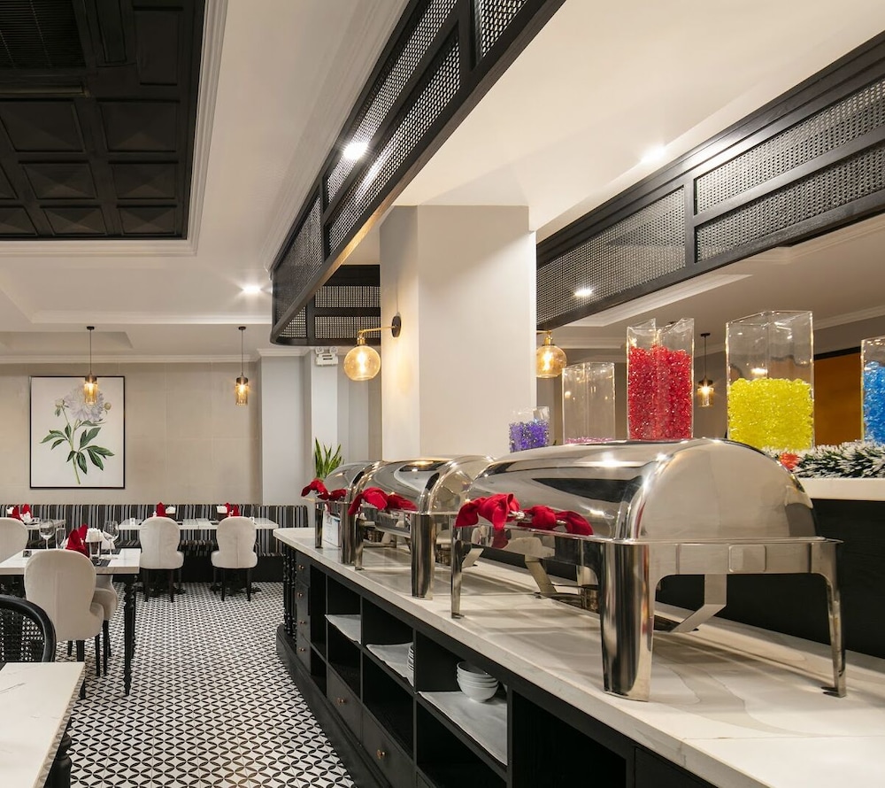 Hanoi Paradise Center Hotel & Spa 21/23