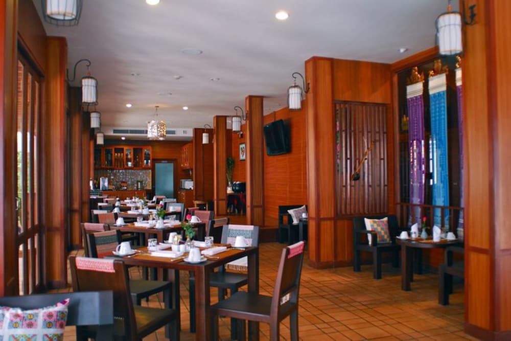 Pukha Nanfa Hotel 49/67