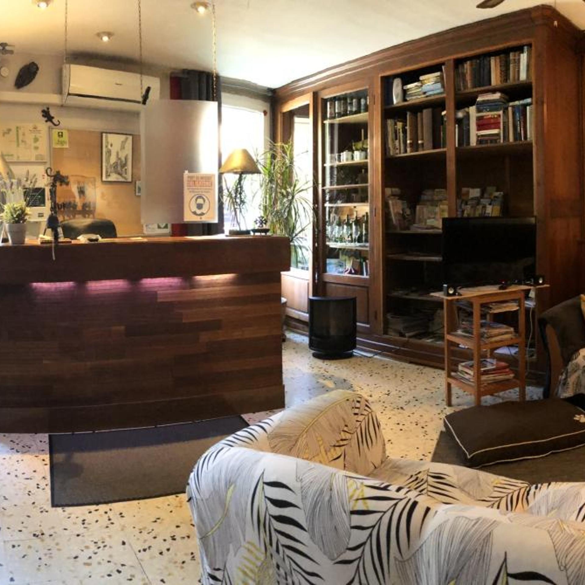 CITOTEL LAS CIGALAS 9/38