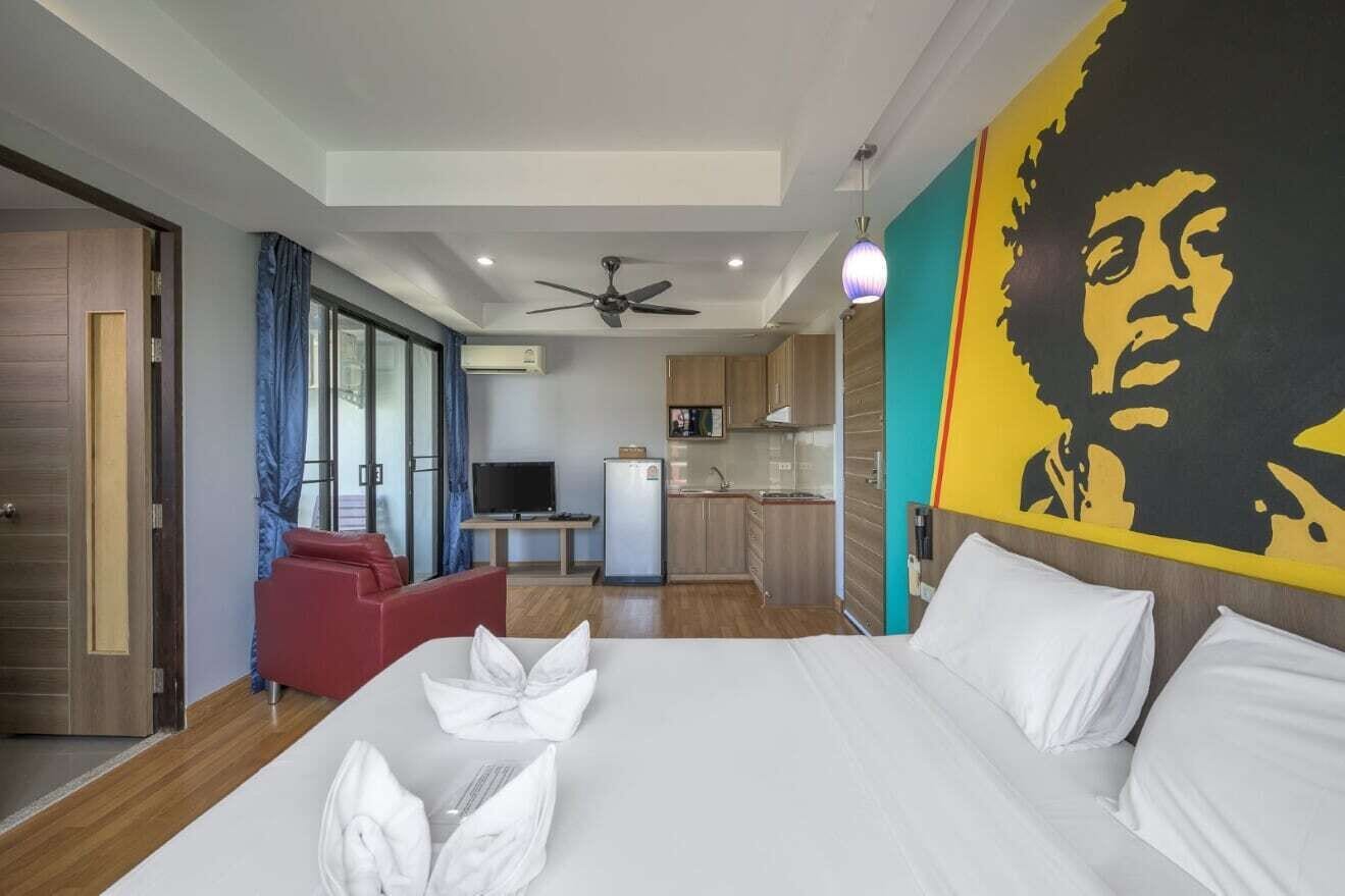 SUPERIOR, DOUBLE BED, BURJ VIEW
