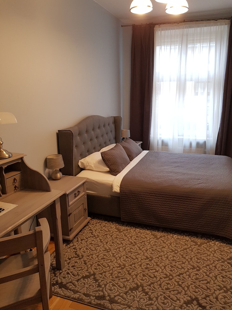 Mikolaj Hotel 27/51