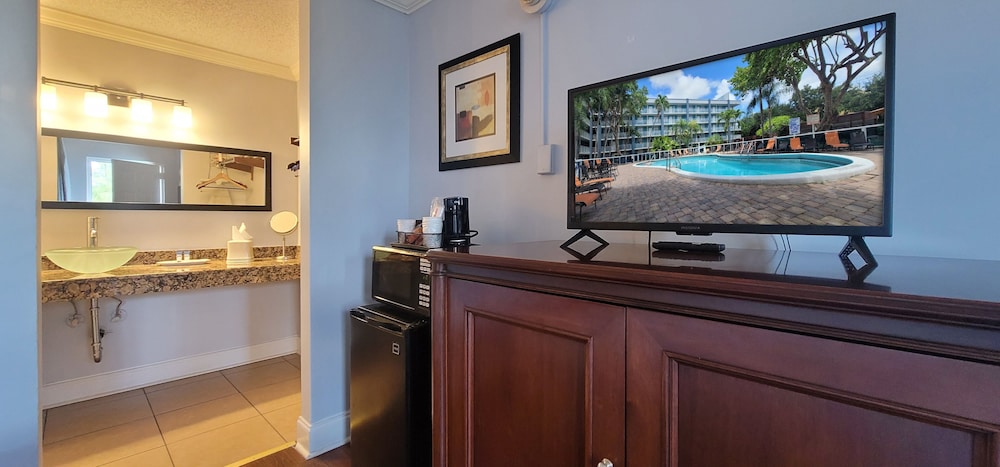 Fort Lauderdale Grand Hotel 6/68