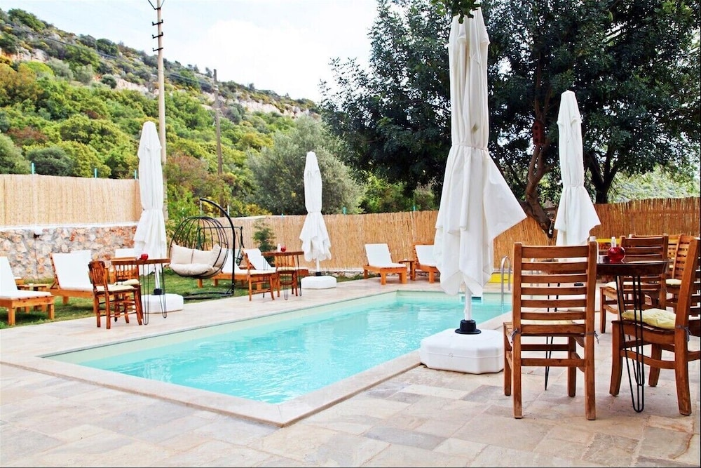 11 Oda Boutique Pension 40/46