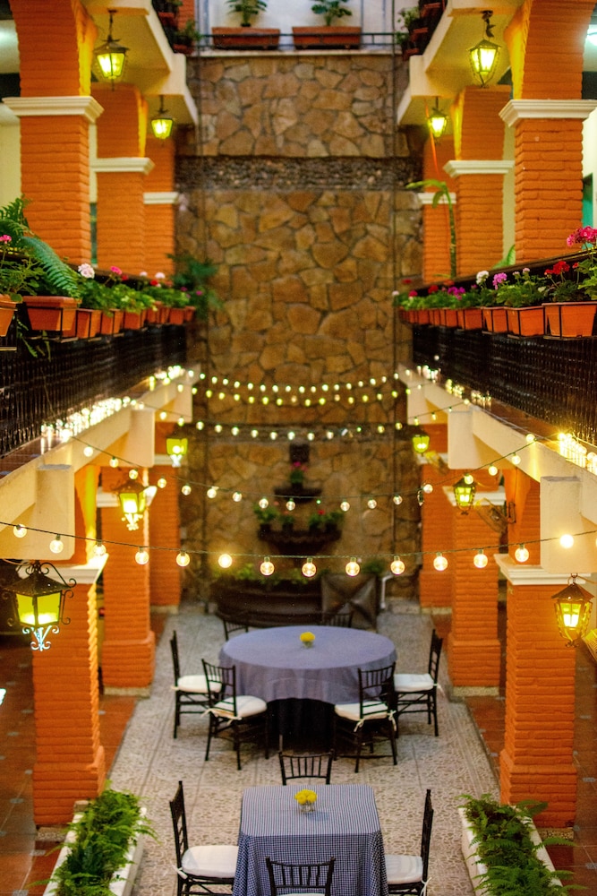 Del Carmen 3/49