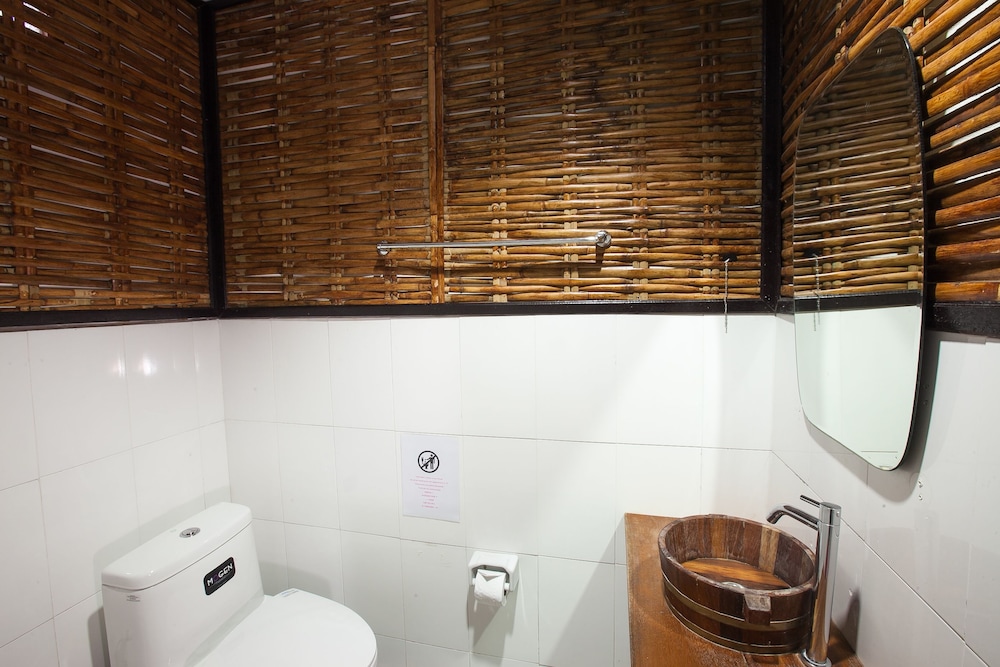 Salisa Resort 36/74