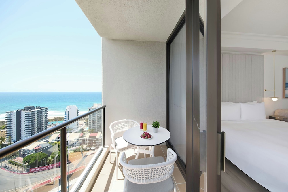 1 Bedroom, Suite, Lagoon View, Balcony، Marriott Vacation Club At Surfers Paradise 9/9