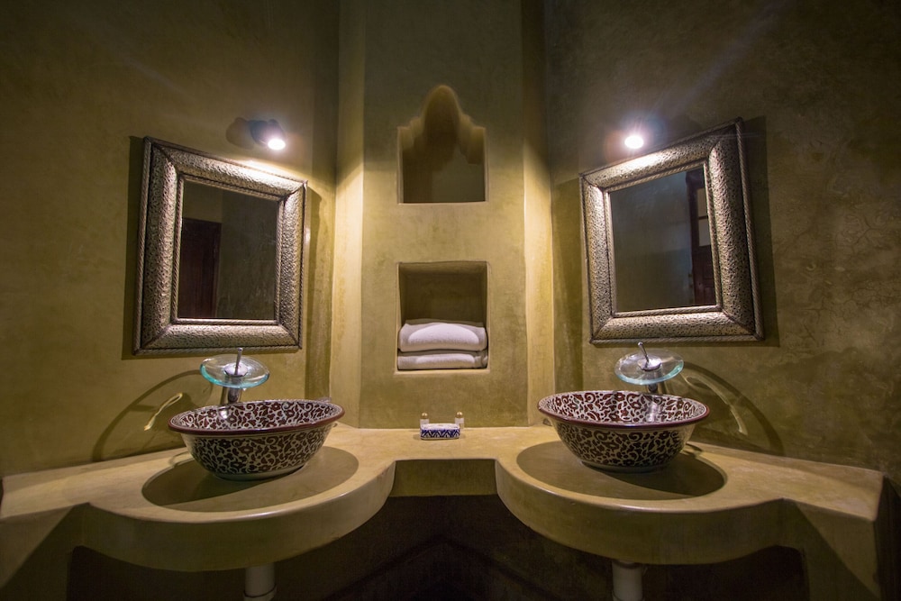 Riad Zitouna 10/47