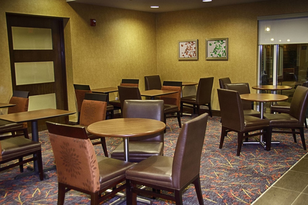 Residence Inn by Marriott Springfield South 32/39